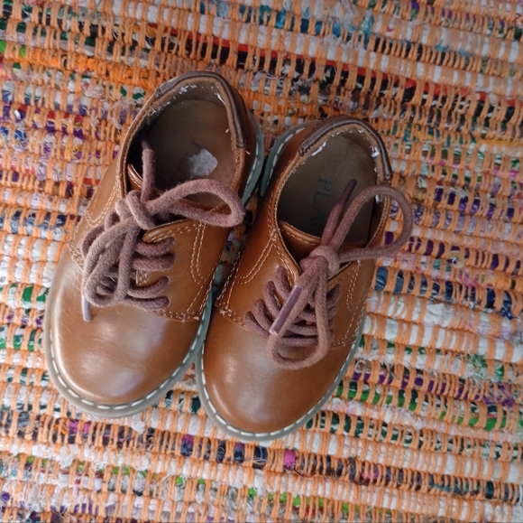 Children's place shoes - Picture 3 of 4